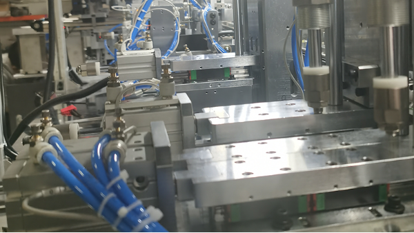 寧德時代再投320億,上銀直線妖精国产亚洲精品无码成人聊聊它的鋰電設備供應商